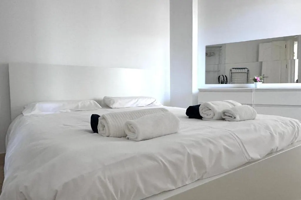 Bright And Quiet Apartment With A Pool 마닐바 0*,  스페인